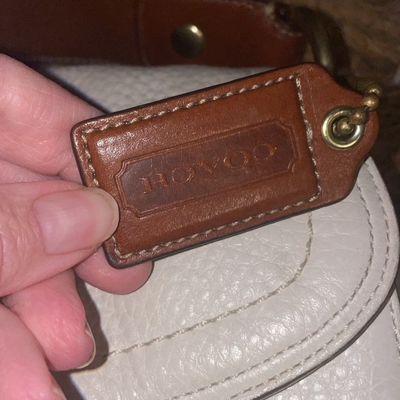 Coach shoulder handbag with matching wallet - Picture 11 of 13